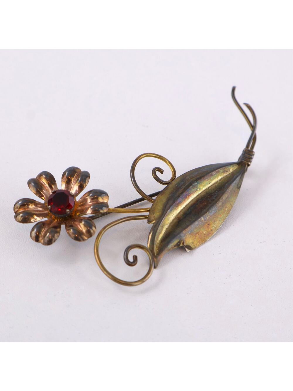 Vintage Star Art 12K Gold Filled Sterling Silver Flower Brooch Red Rhinestone